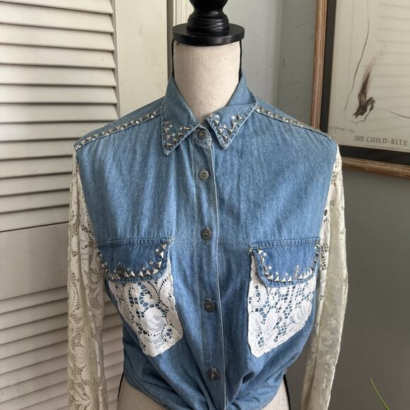 Vintage CACHE Shirt Womens Small Blue Chambray Studded Lace Sleeve 90s Western - Picture 7 of 15